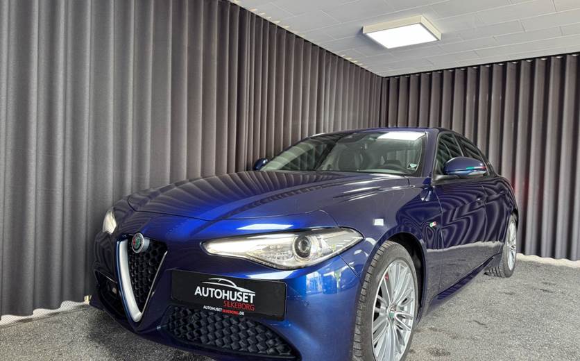 Alfa Romeo Giulia 2,0 T 200 Edizione aut.
