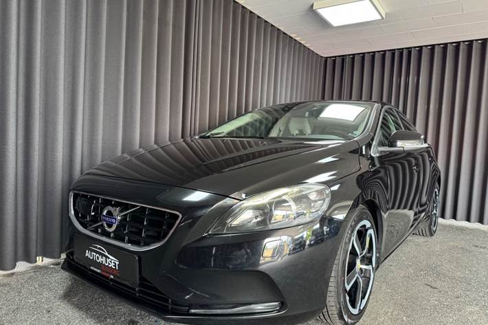 undefined Volvo V40 fra 2016