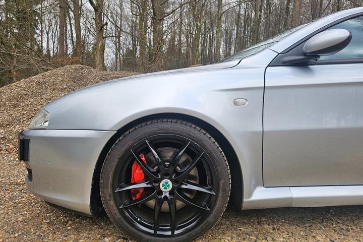 undefined Alfa Romeo GT fra 2005