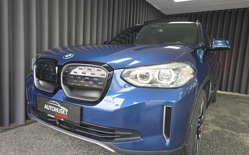 BMW iX3 Inspiring