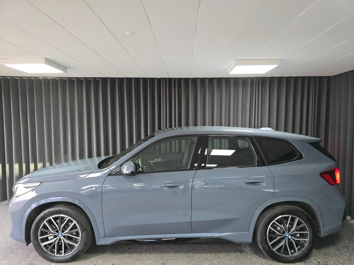 undefined BMW iX1 fra 2024