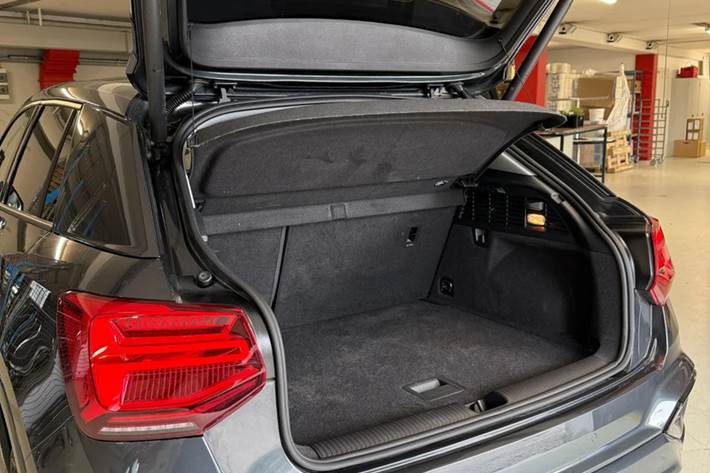 Sort Audi Q2 fra 2024