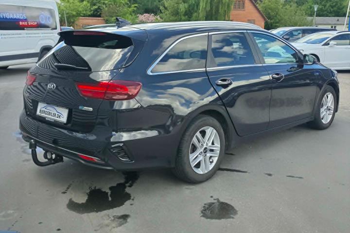 Sort Kia Ceed fra 2021