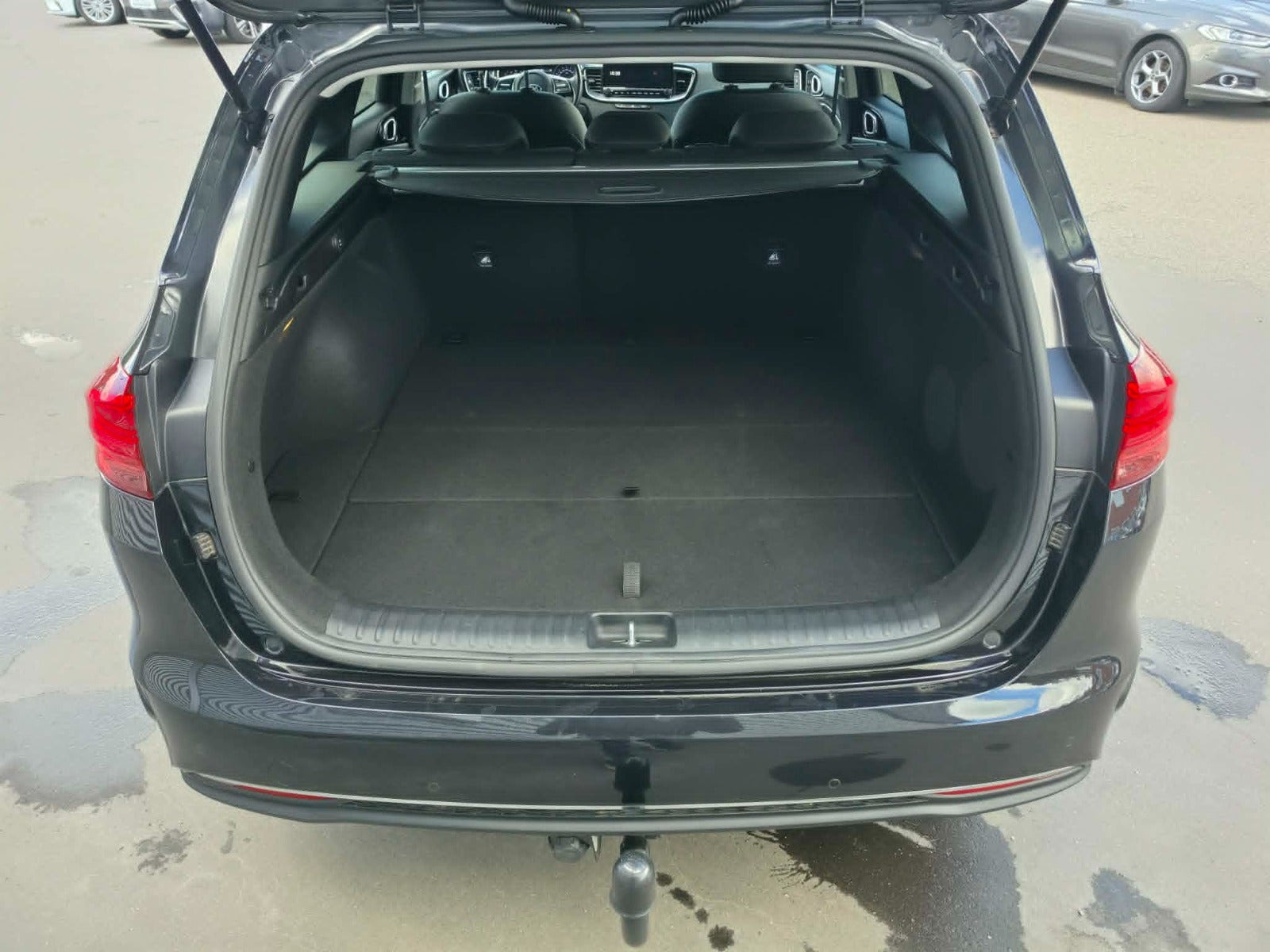 Sort Kia Ceed fra 2021