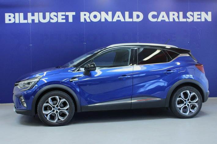 Blå Renault Captur fra 2021