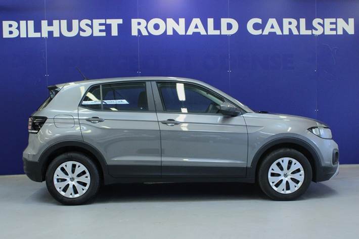 Grå VW T-Cross fra 2021