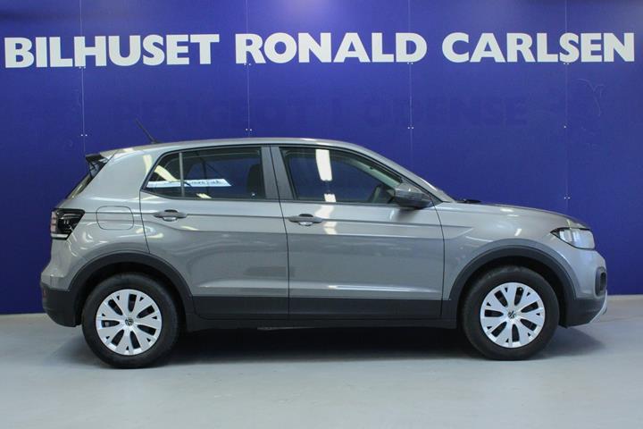 Grå VW T-Cross fra 2021