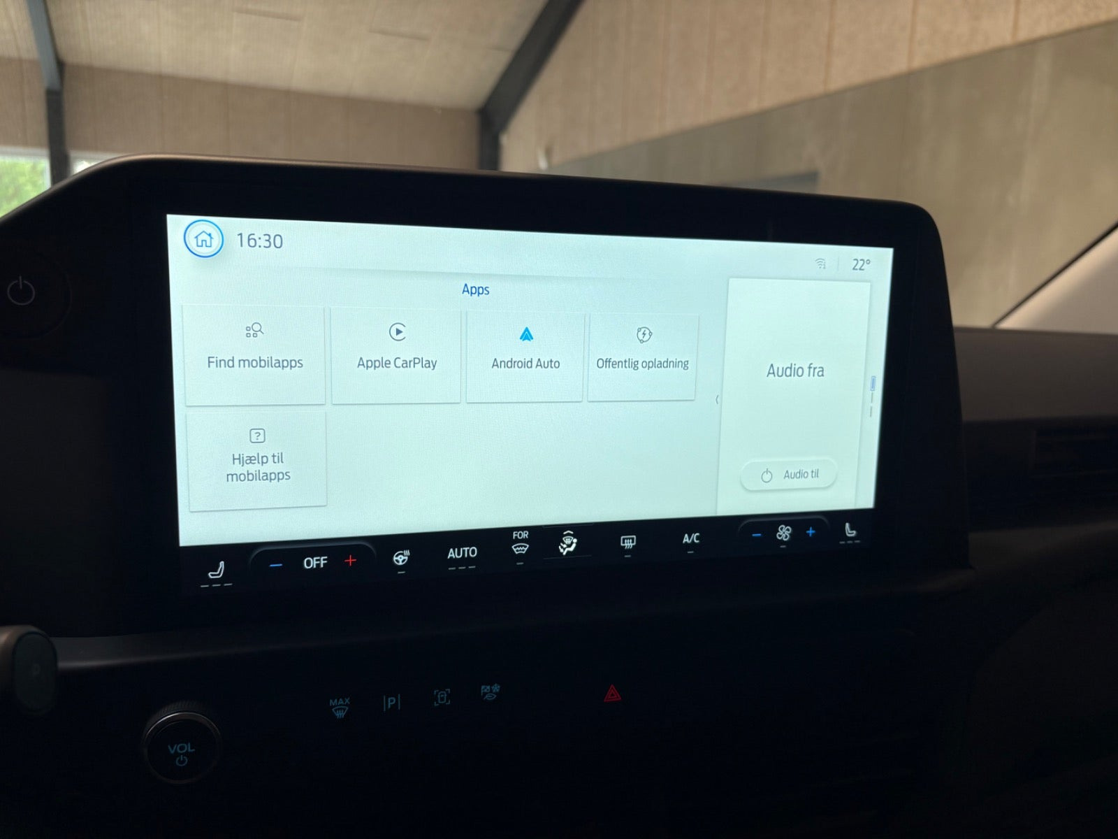 Hvid Ford E-Transit Custom Kombi 340 L2 fra 2026