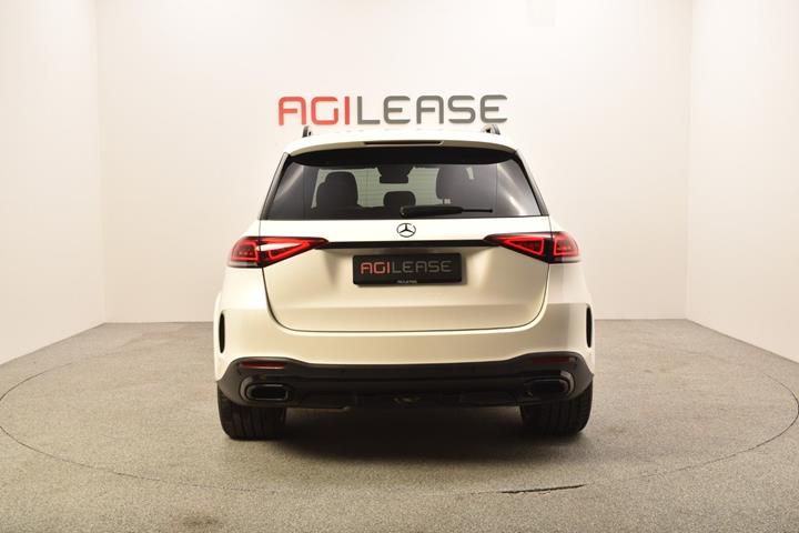 Hvid Mercedes GLE350 de fra 2021