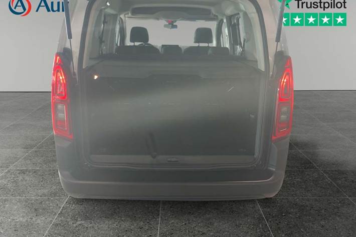 Hvid Citroën ë-Berlingo fra 2024