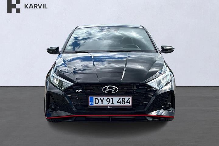 Sort Hyundai i20 fra 2023