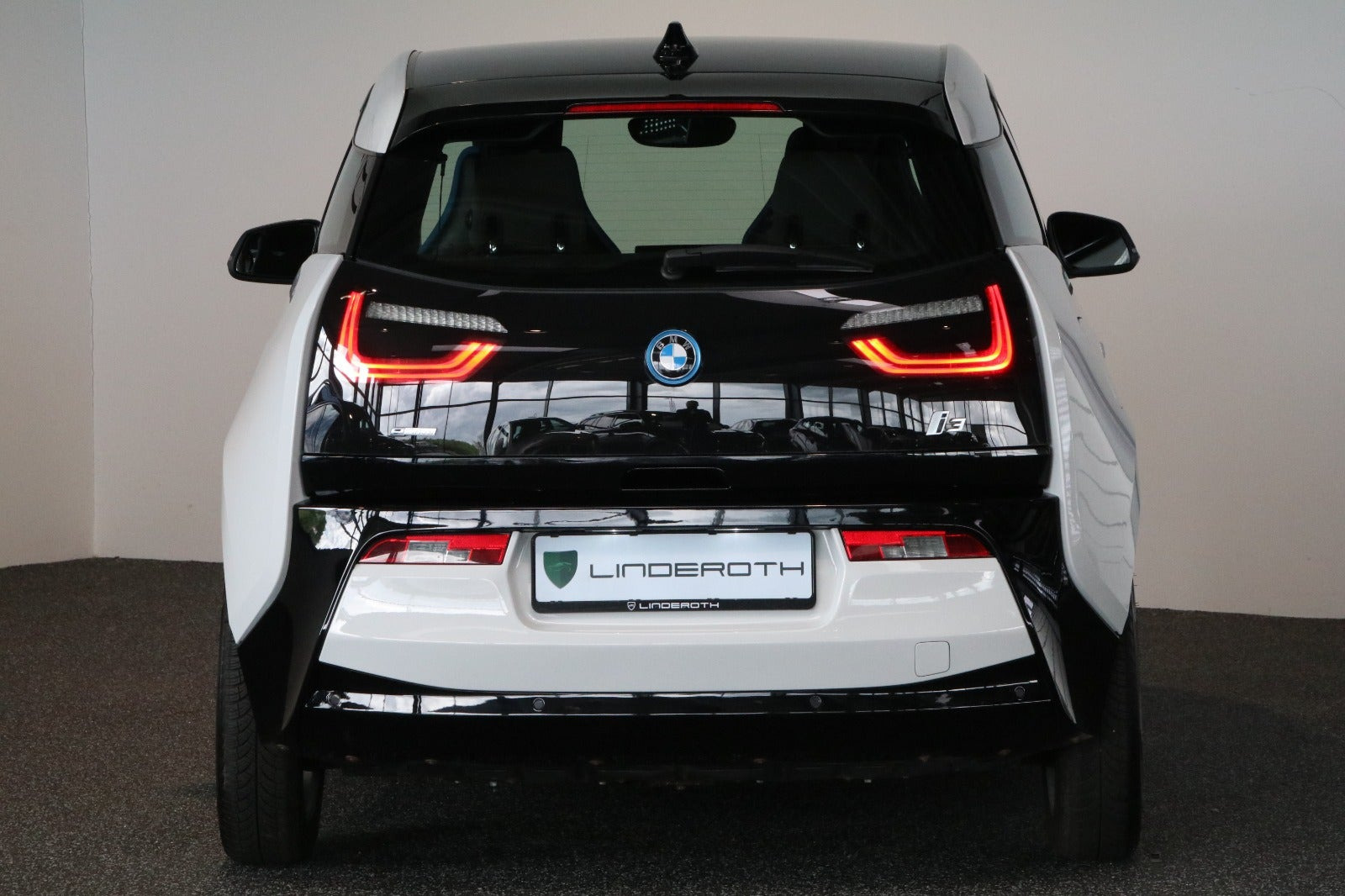 Hvid BMW i3 fra 2015