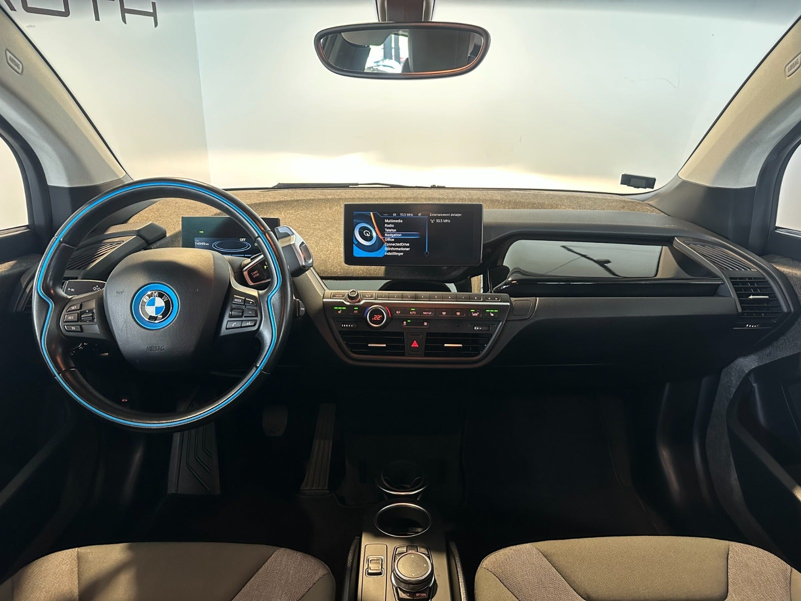 Hvid BMW i3 fra 2015