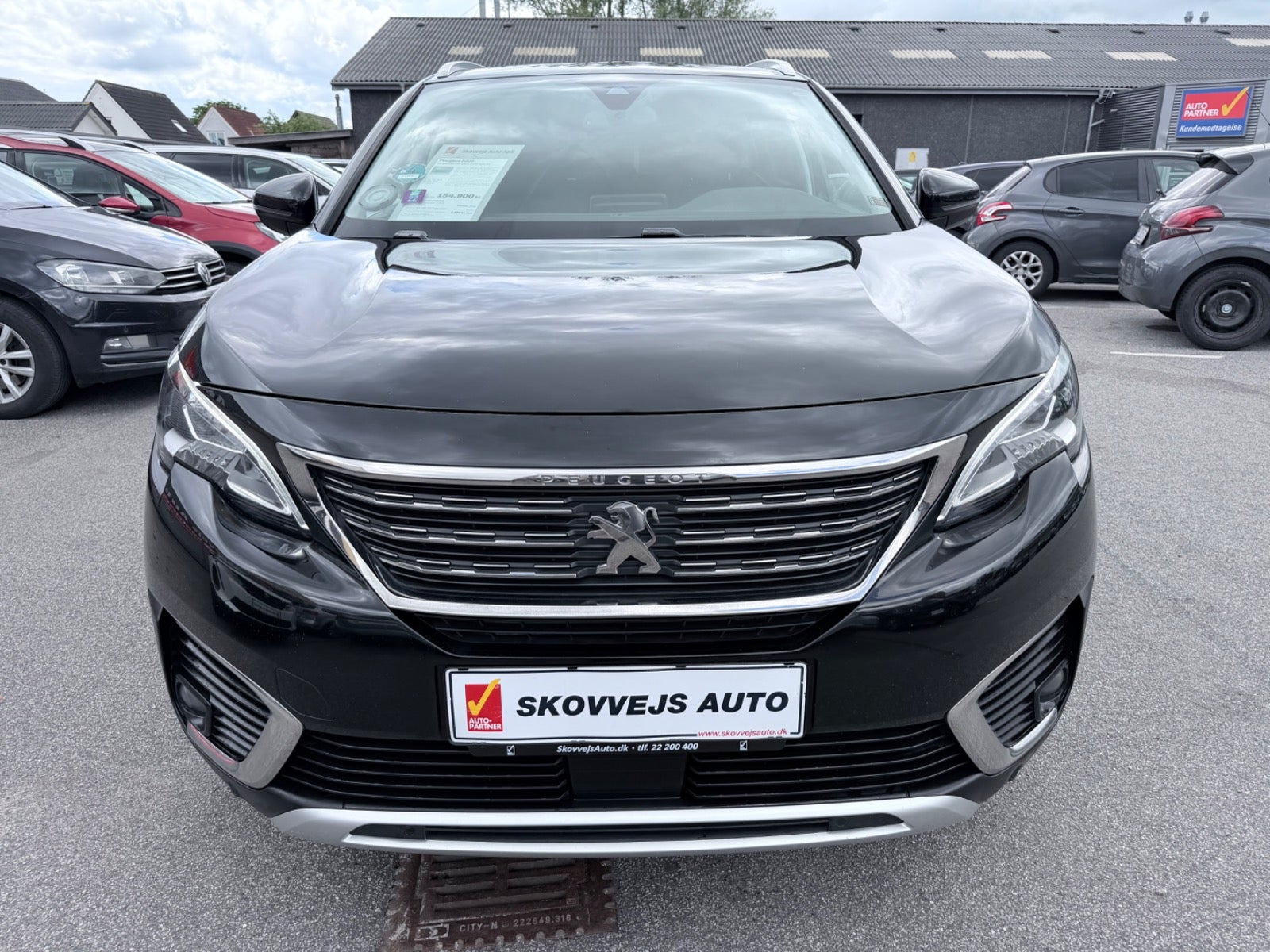 Sort Peugeot 5008 fra 2018
