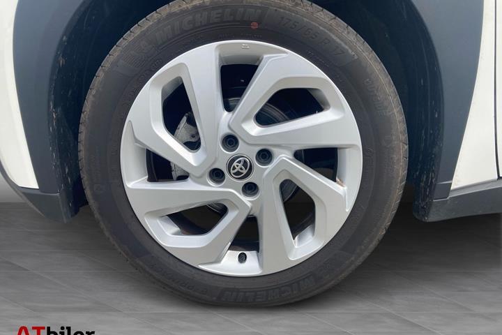 Hvid Toyota Aygo X fra 2025
