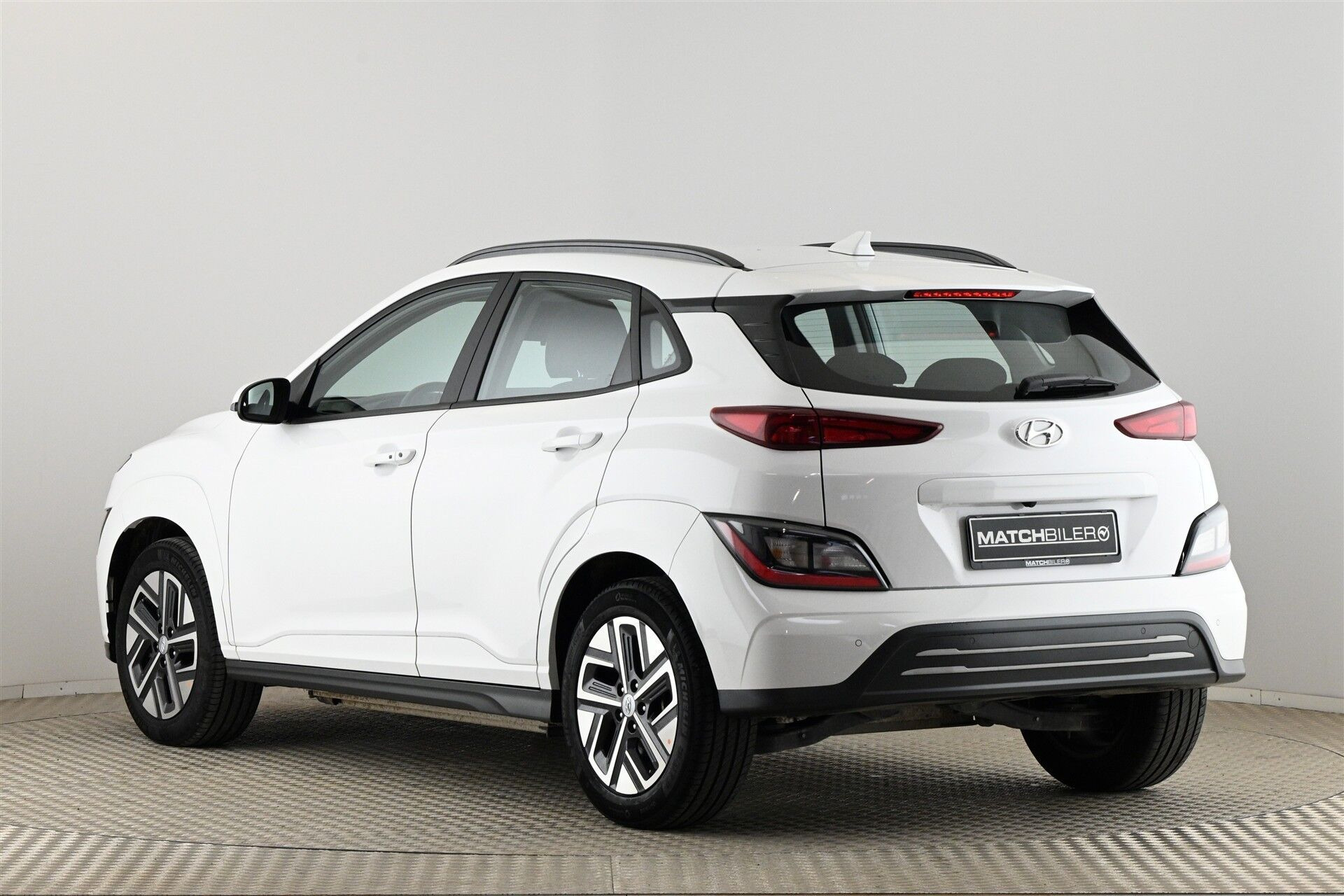 Hvid Hyundai Kona fra 2022
