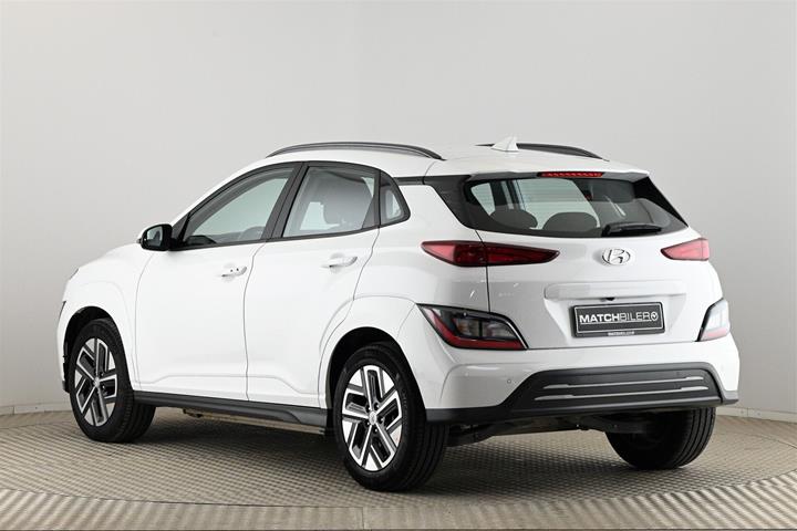 Hvid Hyundai Kona fra 2022