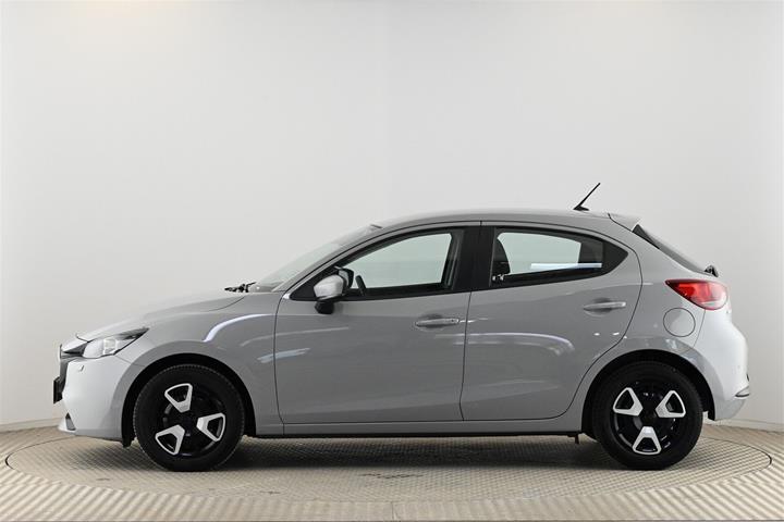 Grå Mazda 2 fra 2024
