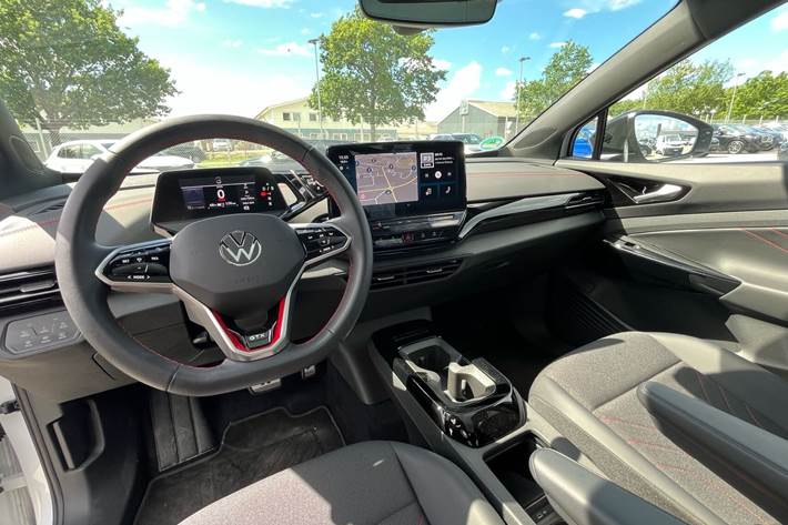 Hvid VW ID.5 fra 2024