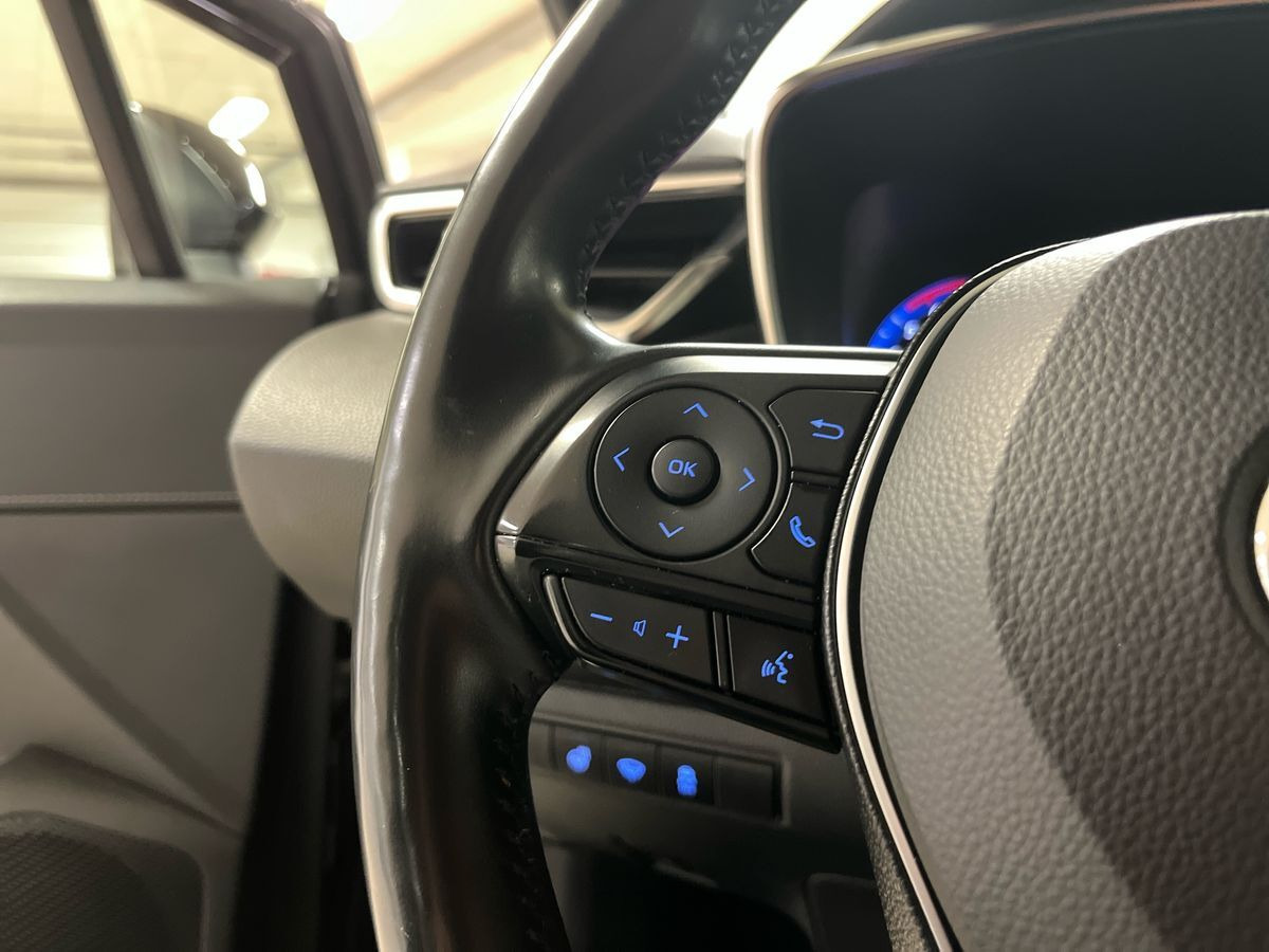 Brun Toyota Corolla fra 2019