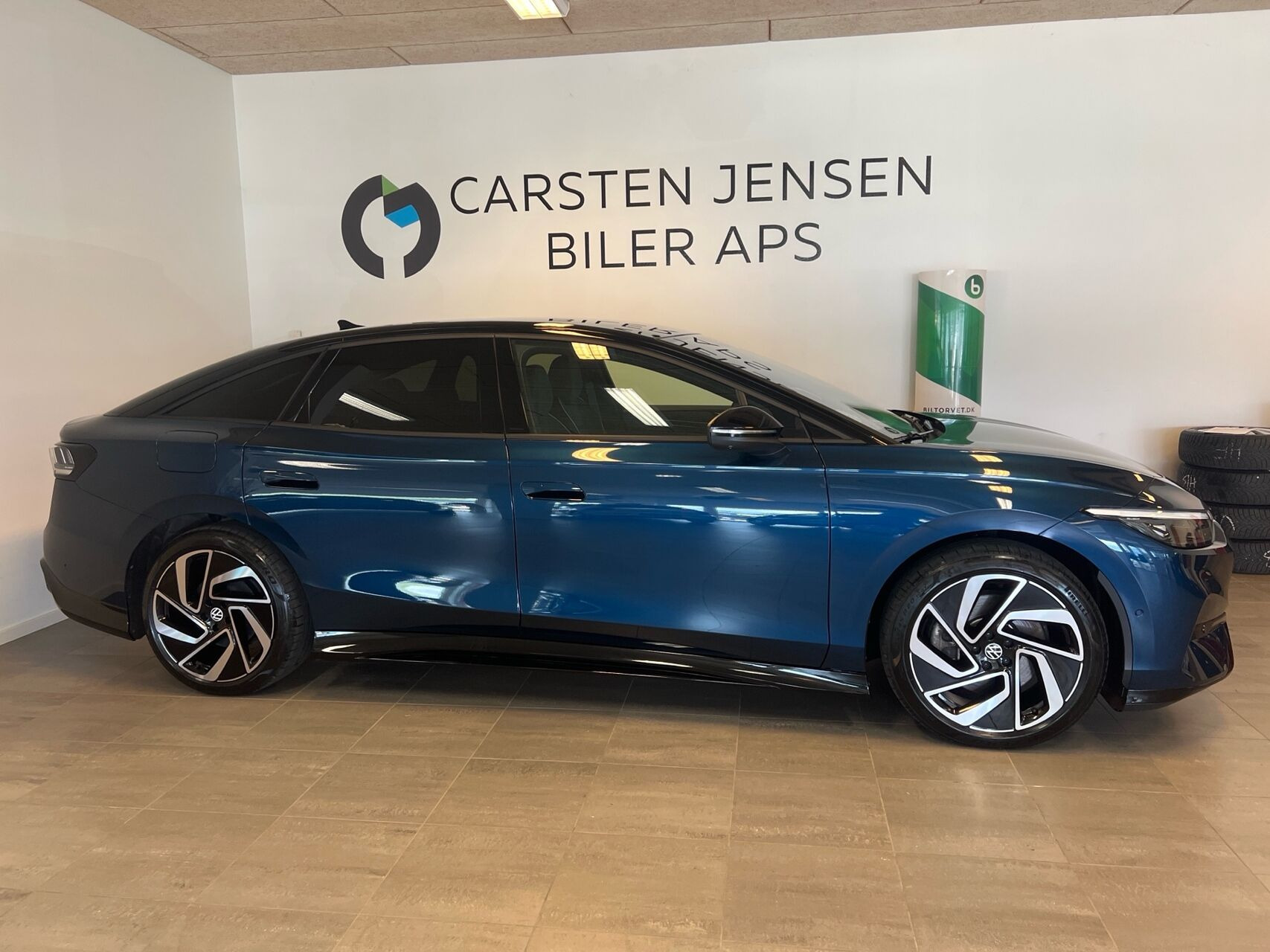 Blå VW ID.7 fra 2025