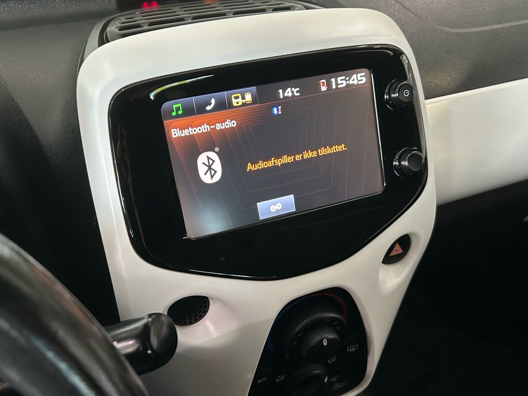 Hvid Peugeot 108 fra 2016