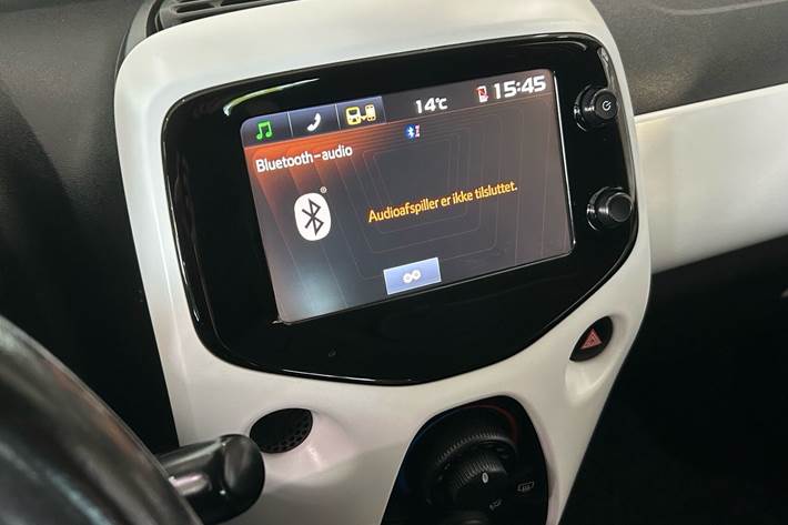 Hvid Peugeot 108 fra 2016