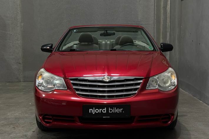 undefined Chrysler Sebring fra 2008 set udefra