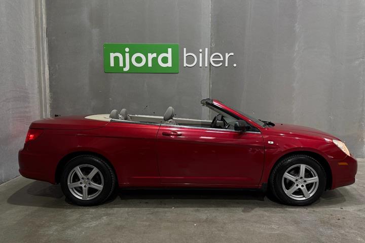 undefined Chrysler Sebring fra 2008 set udefra