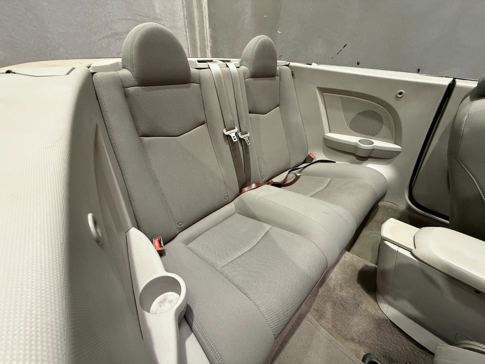 undefined Chrysler Sebring fra 2008 set indefra