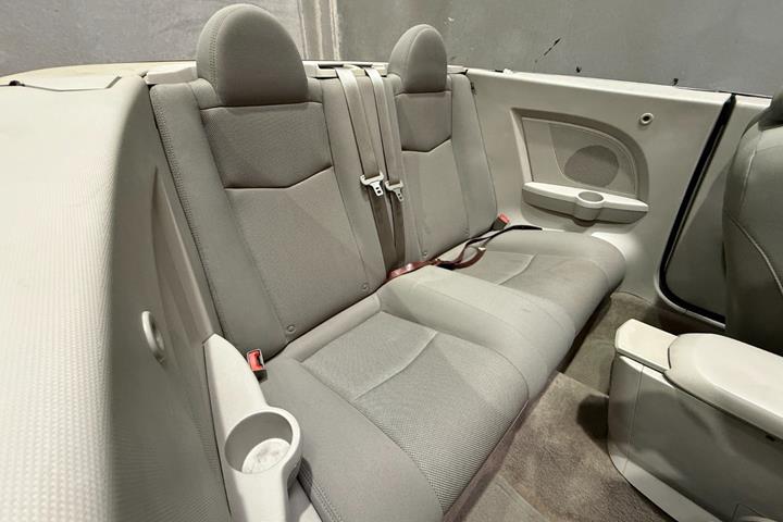 undefined Chrysler Sebring fra 2008 set indefra
