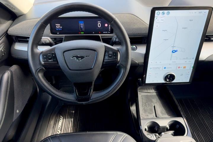 undefined Ford Mustang Mach-E fra 2023