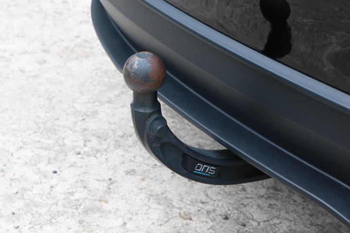 Sort Tesla Model 3 fra 2024