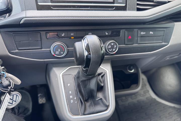undefined VW Transporter fra 2024