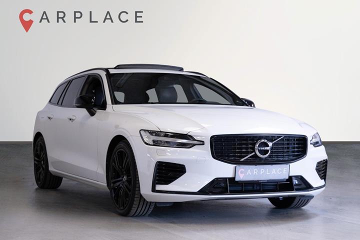 Hvid Volvo V60 fra 2022