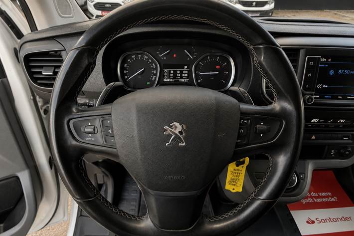 Hvid Peugeot Expert fra 2020