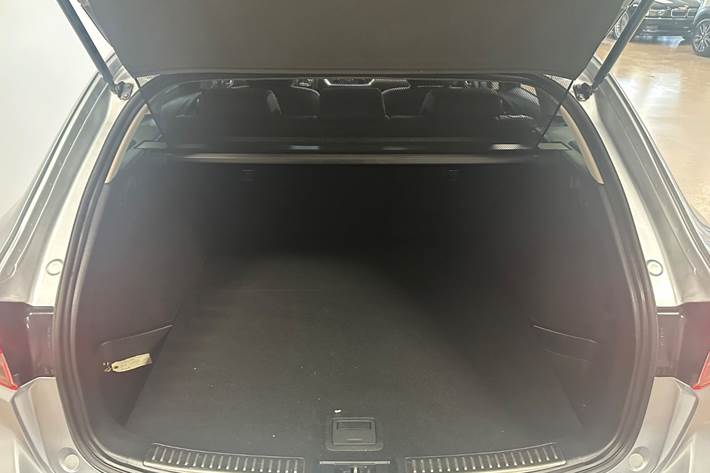 Sølv Mazda 6 fra 2017