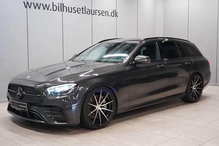 Grå Mercedes E300 de fra 2021
