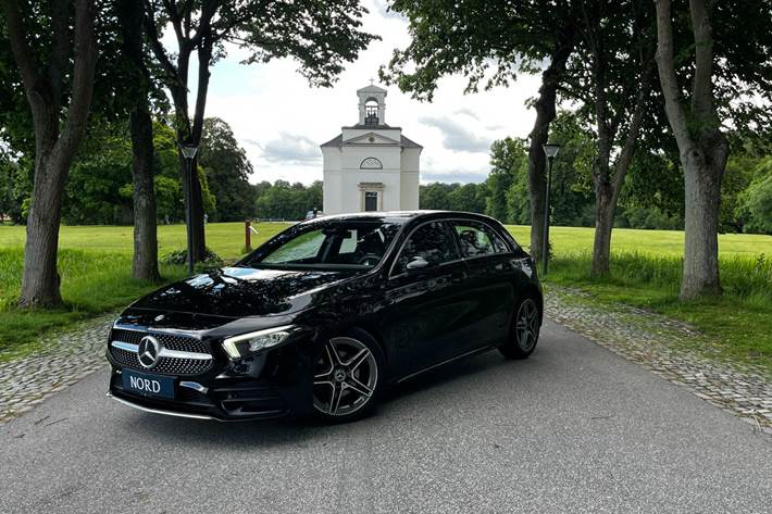 Sort Mercedes A200 fra 2022