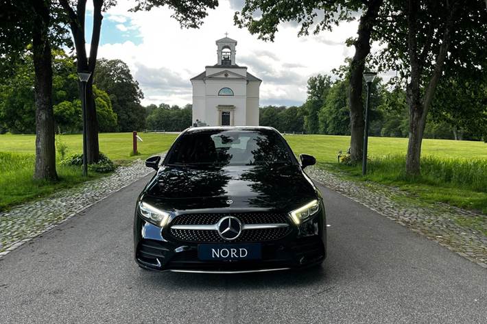 Sort Mercedes A200 fra 2022