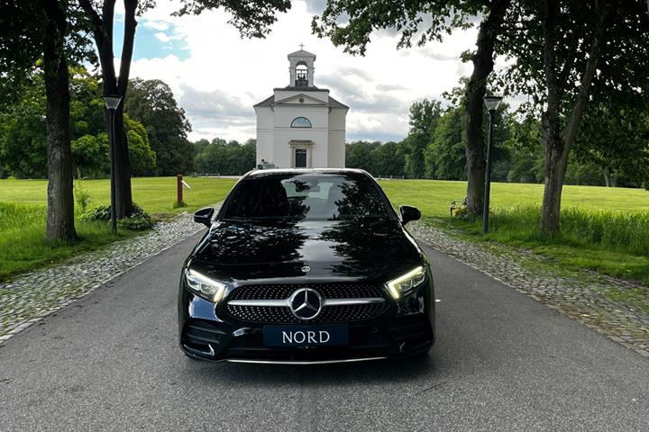 Sort Mercedes A200 fra 2022
