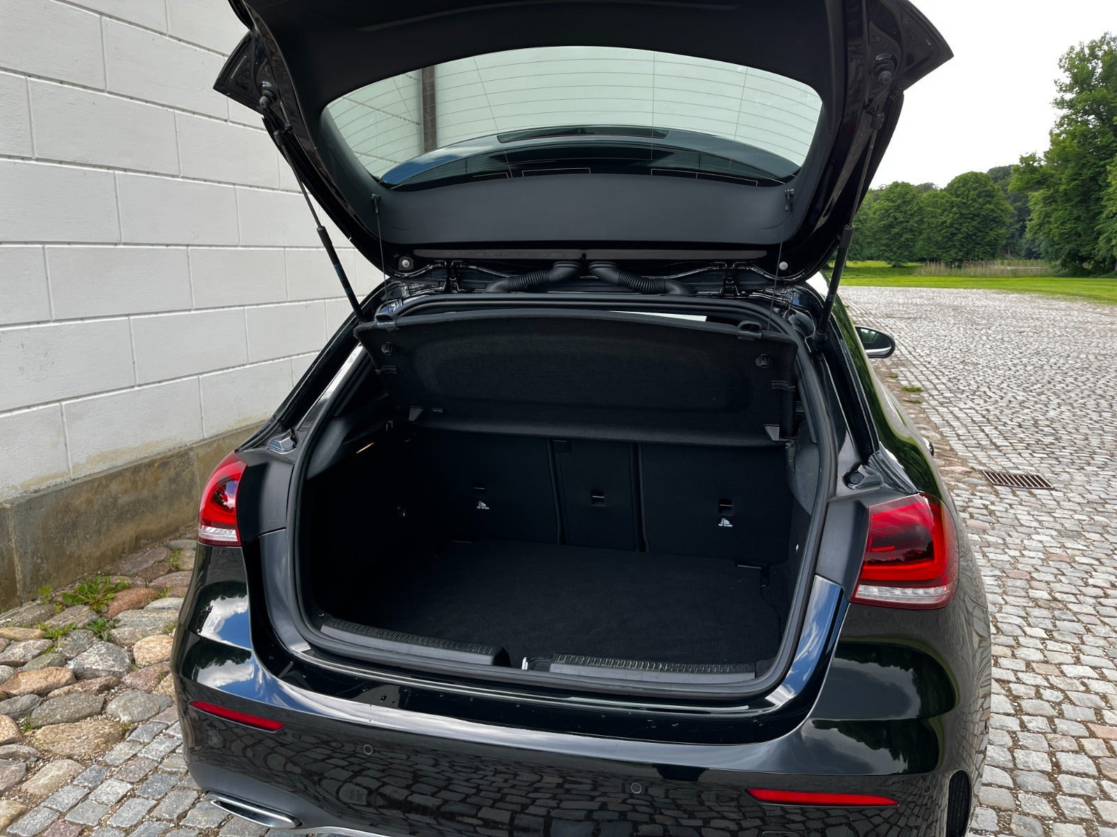 Sort Mercedes A200 fra 2022