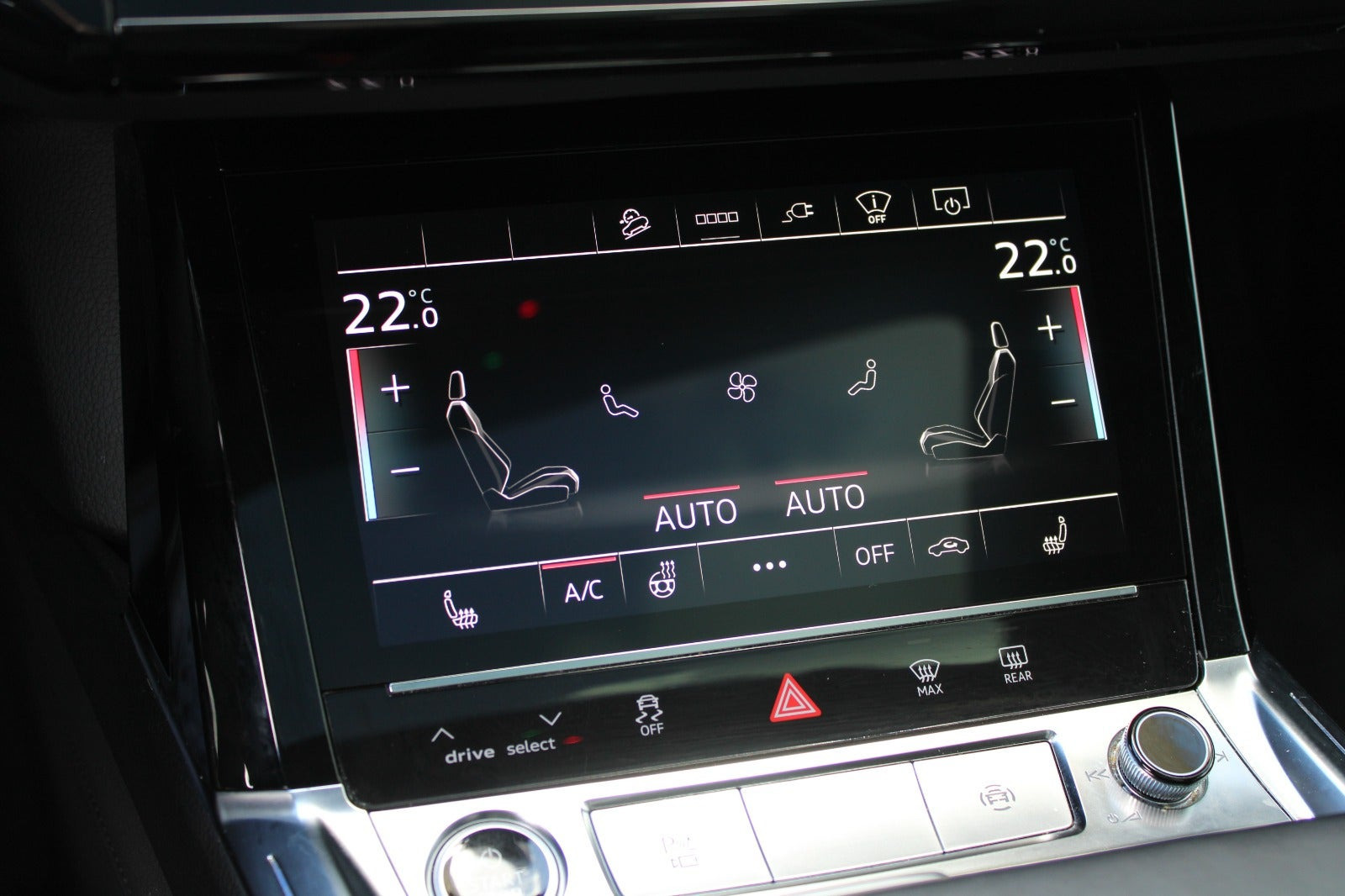 Sort Audi e-tron fra 2023