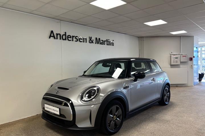 Grå Mini Cooper fra 2024