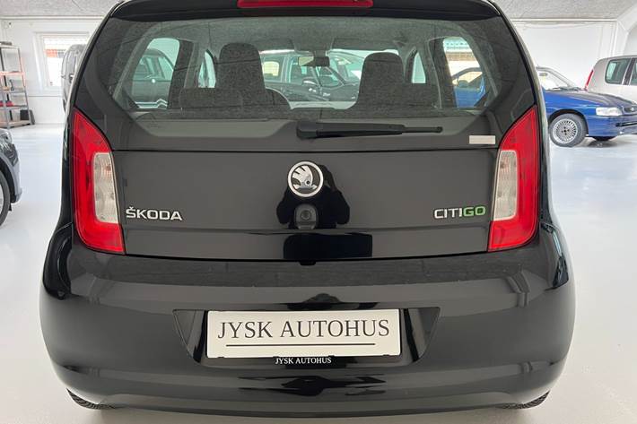 Sort Skoda Citigo fra 2013