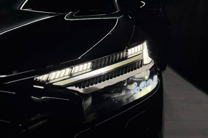 Sort Audi Q4 e-tron fra 2024