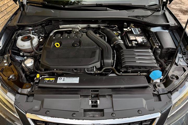 Grå Seat Leon fra 2020