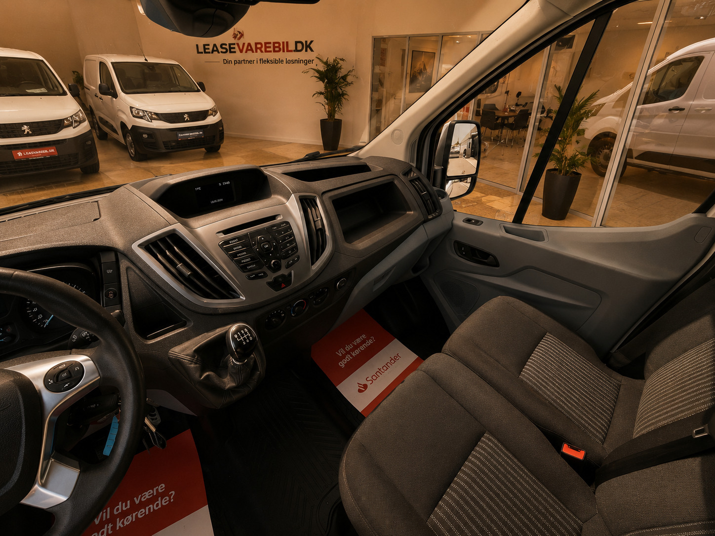 Hvid Ford Transit 350 L3 Van fra 2019