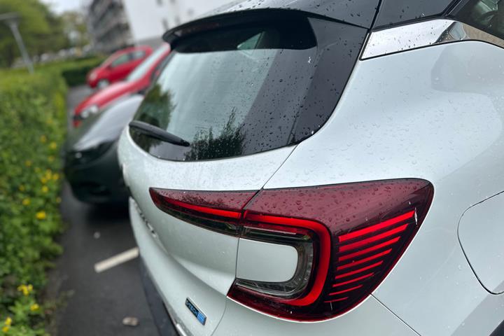 Hvid Renault Captur fra 2021