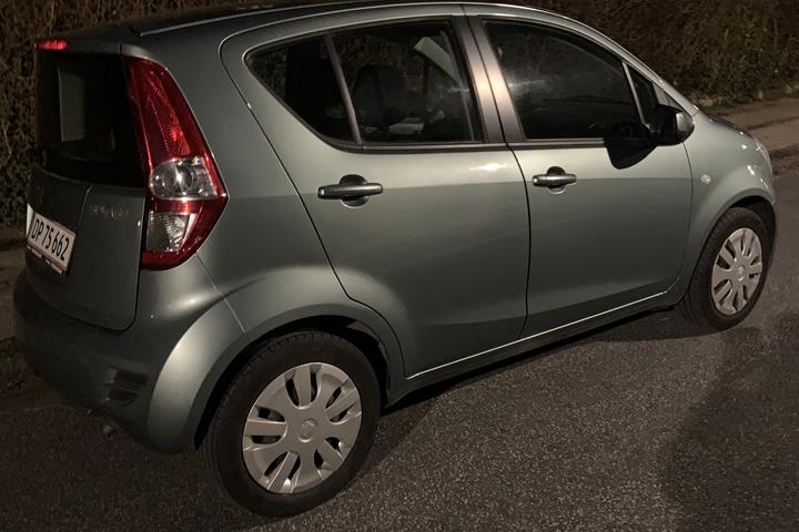 Grøn Suzuki Splash fra 2013